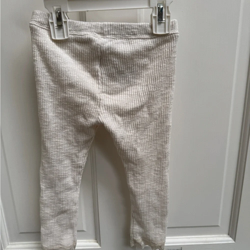 Old Navy 3T Cream Girls Waffle-Knit Leggings Pants with Lace Ankle